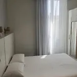 Hotel P.l.m.