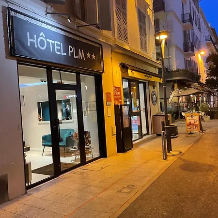 Hotel P.l.m.