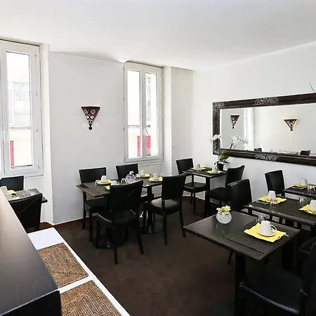 Hotel P.l.m.