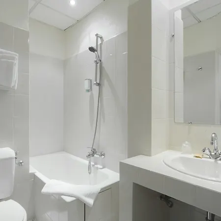 Hotel P.l.m. Cannes
