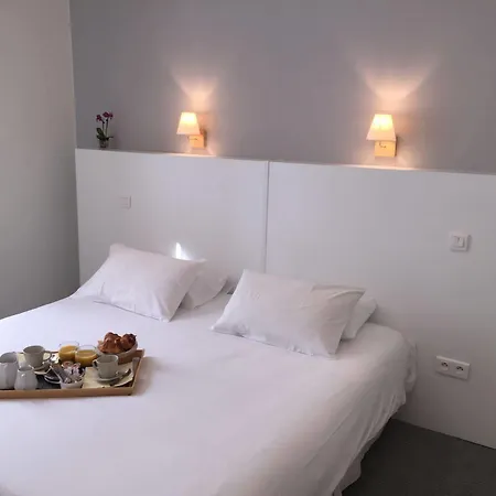 P.l.m. Hotel 2*