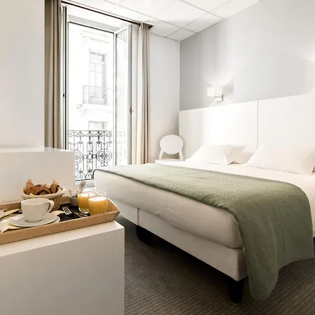 Hotel P.l.m. 2*